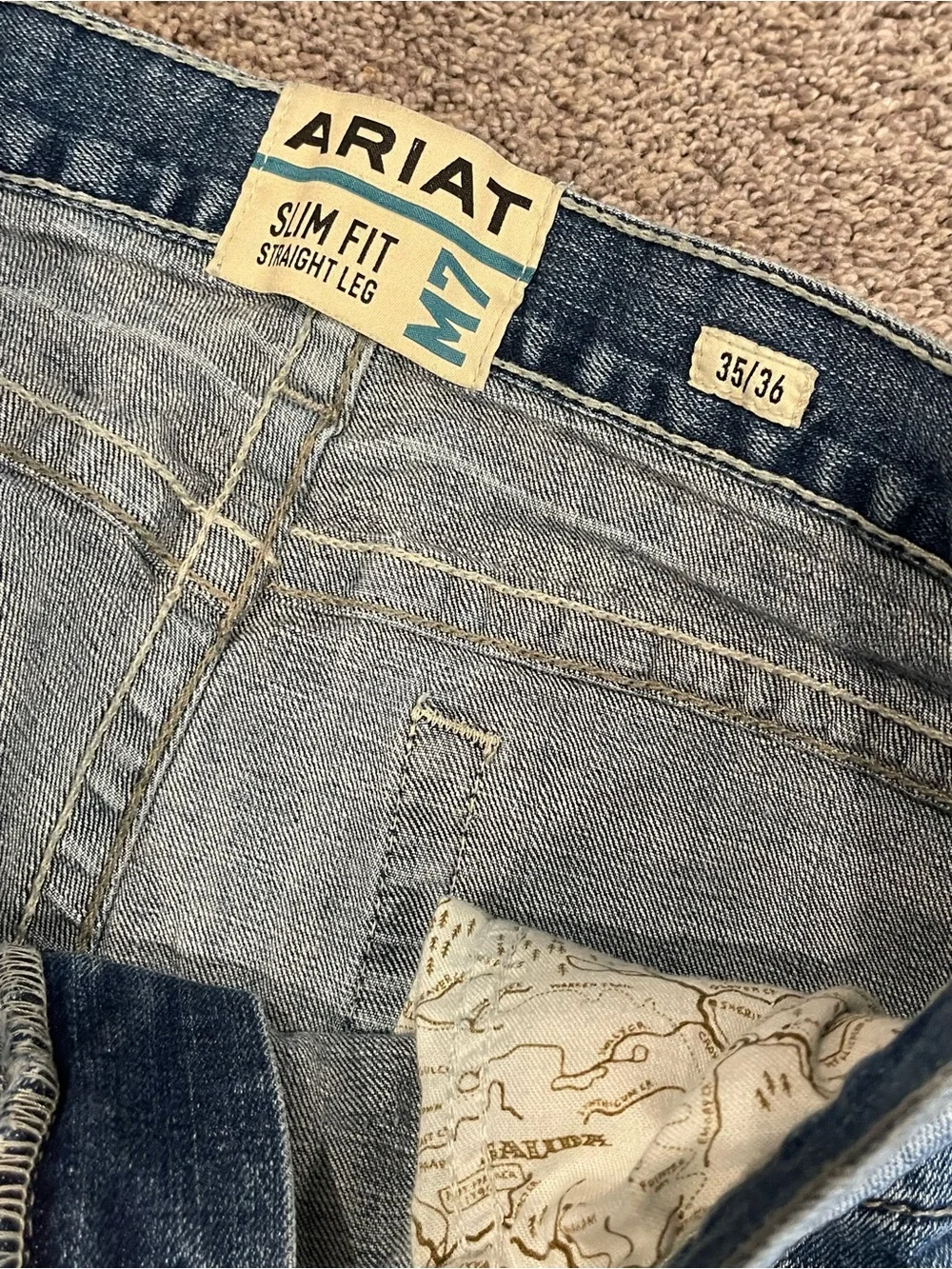Ariat M7 Slim Fit Straight Leg Jeans Mens 35x36 Light Wash Western Denim EUC - Picture 2 of 5